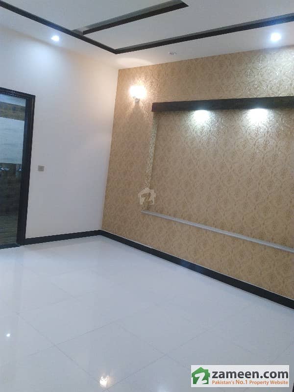 Hot Location Beautifully Designed House For Sale In Tariq Gardens