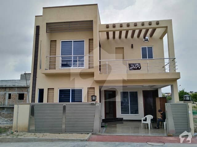 Luxury Double Unit House Is Available For Sale