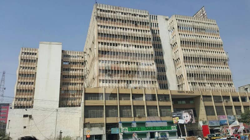 ایم اے جناح روڈ کراچی میں 5 مرلہ دفتر 1.5 کروڑ میں برائے فروخت۔