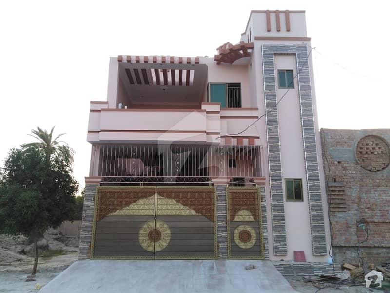 علامہ اقبال ایونیو جہانگی والا روڈ بہاولپور میں 4 کمروں کا 5 مرلہ مکان 60 لاکھ میں برائے فروخت۔