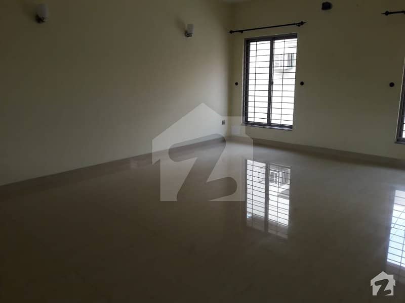 1 KANAL UPPER PORTION FOR RENT 65000 1 KANAL UPPER PORTION FOR RENT 65000