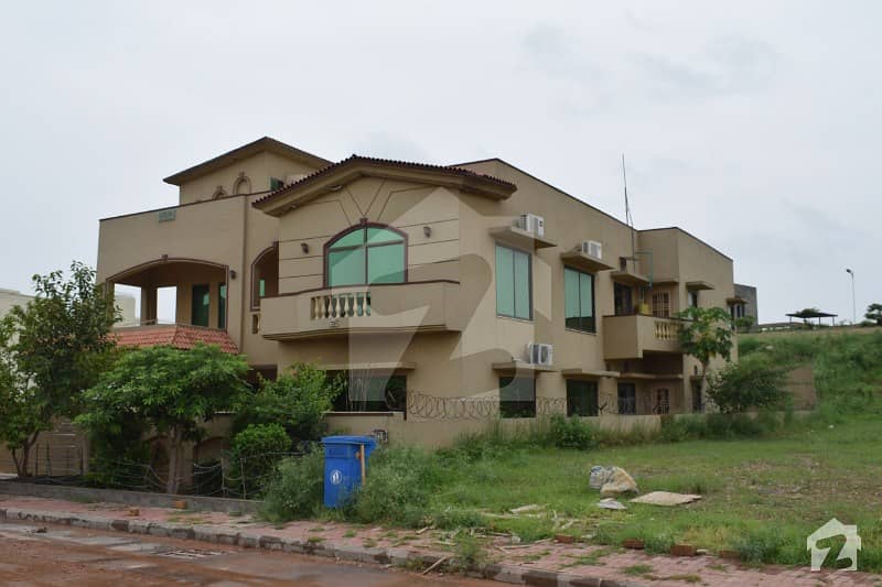 House For Sale In Block A Bahria Town Phase 8 House For Sale In Block A Bahria Town Phase 8