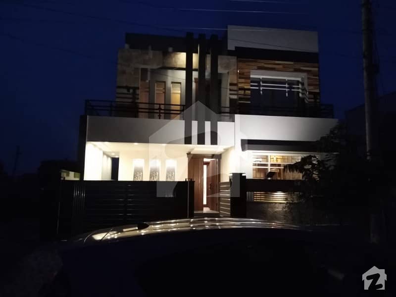 House for sale in Wapda city
