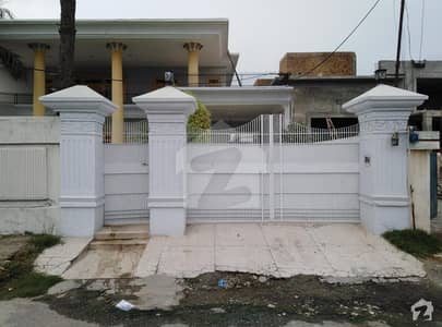 Here Is A Good Opportunity To Live In A Well-Built House Here Is A Good Opportunity To Live In A Well-Built House