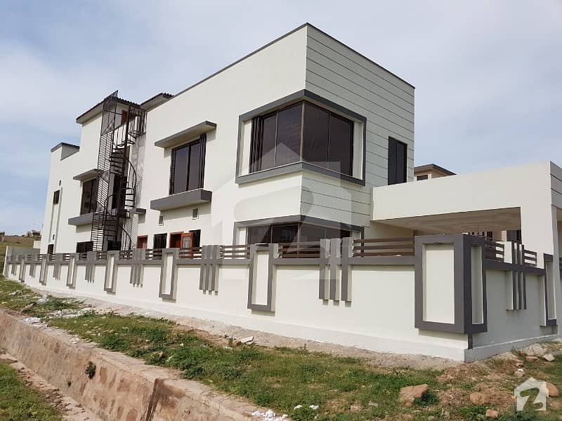 14 Marla End Corner House For Sale In C Block Bahria Town