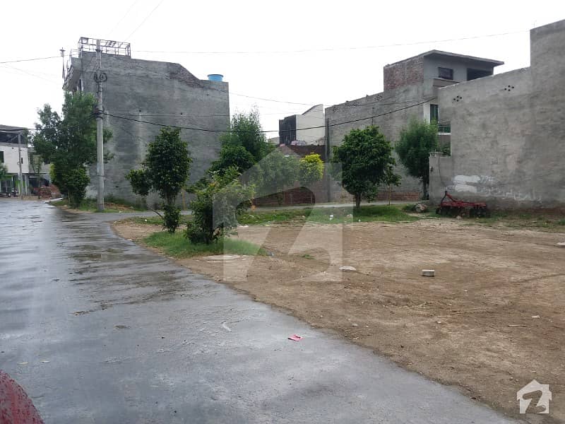 منیر گارڈن لاہور میں 3 مرلہ رہائشی پلاٹ 19.5 لاکھ میں برائے فروخت۔
