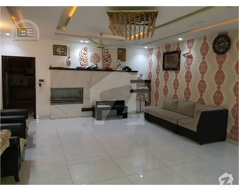 Fully Furnished 6 Bed 2 Kanal House For Sale In Dha Phase 3 Y Block Near Gol Market