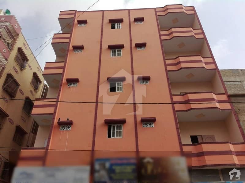 Flat Is Available For Sale In Sector 31/b