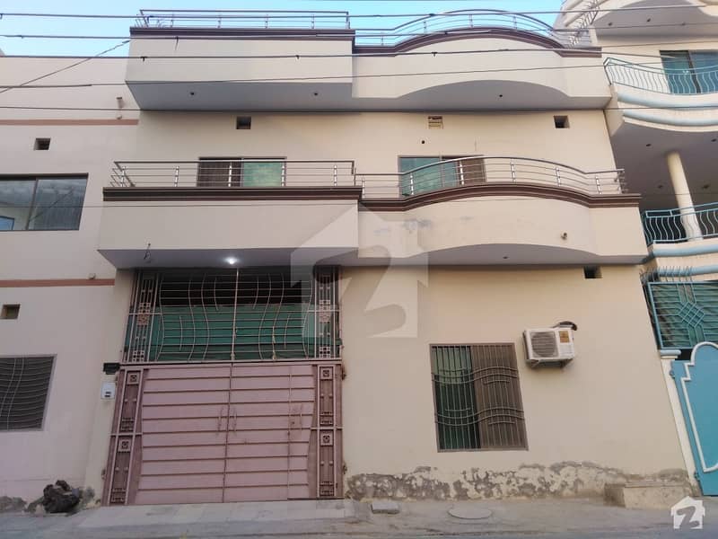 شاداب کالونی بہاولپور میں 4 کمروں کا 4 مرلہ مکان 22 ہزار میں کرایہ پر دستیاب ہے۔