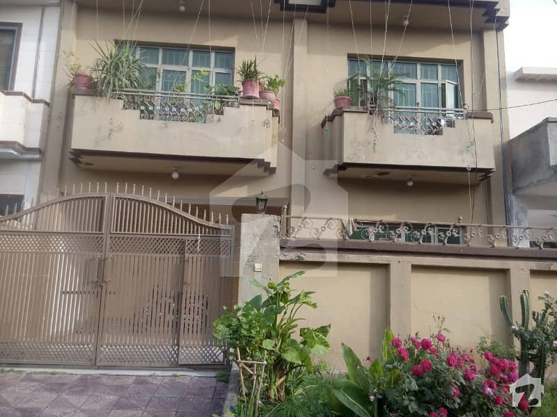 Pwd Housing Society  Double Unit Used House For Sale