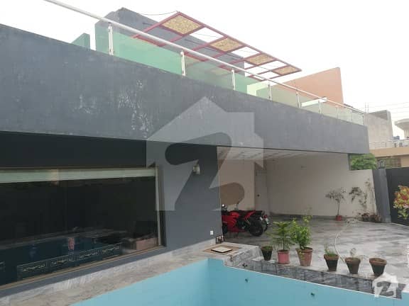 1 Kanal House With Swimming Pool For Sale