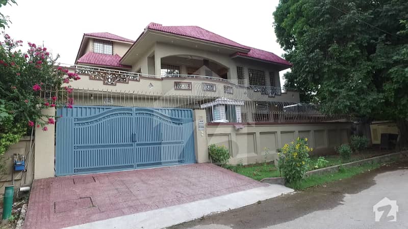 Double Storey House Is Available For Rent