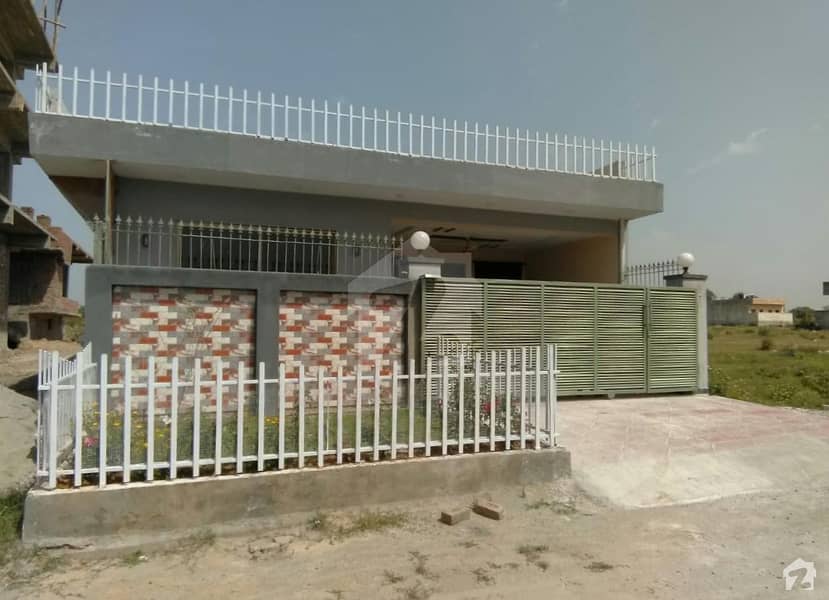 Corner Single Storey House Is Available For Sale