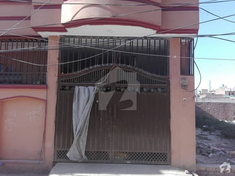 افشاں کالونی راولپنڈی میں 2 کمروں کا 4 مرلہ مکان 48 ہزار میں کرایہ پر دستیاب ہے۔