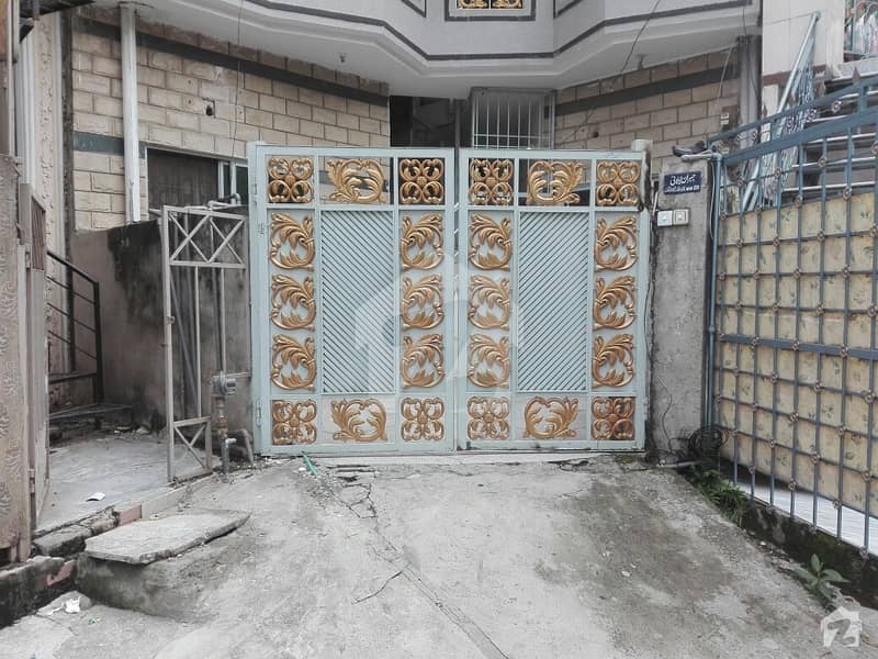 Triple Storey Well Built House Available On Good Location Triple Storey Well Built House Available On Good Location