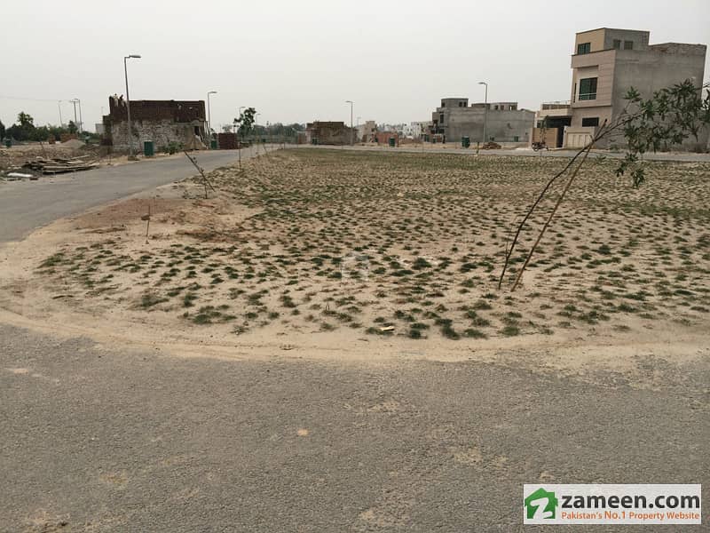 702-CC Facing Park Near Bahria Grand Mosque