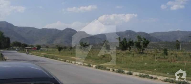 3 Side Corner 40x80 Size Plot At Low Price