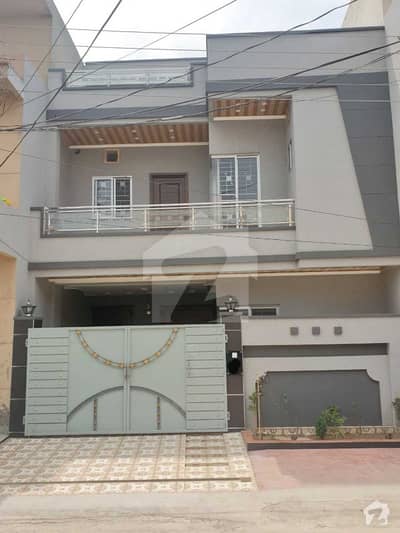 5 Marla Brand New Ultra Modern Triple Story 5 Bed House For Sale Solid Construction Very Hot Location 5 Marla Brand New Ultra Modern Triple Story 5 Bed House For Sale Solid Construction Very Hot Location
