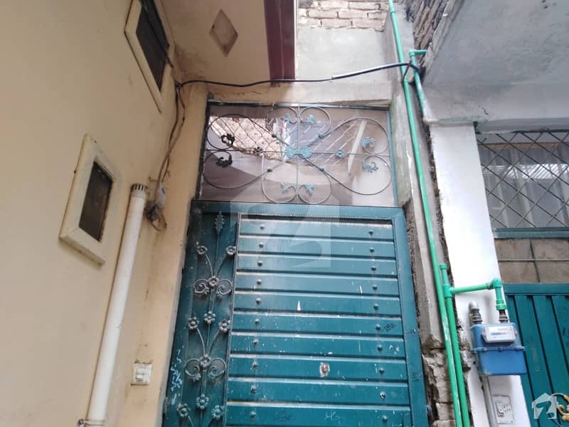 گلبرگ پشاور میں 2 کمروں کا 2 مرلہ مکان 33 لاکھ میں برائے فروخت۔