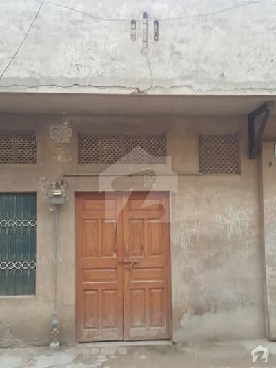 عزیز کالونی سرگودھا میں 4 کمروں کا 4 مرلہ مکان 65 لاکھ میں برائے فروخت۔ عزیز کالونی سرگودھا میں 4 کمروں کا 4 مرلہ مکان 65 لاکھ میں برائے فروخت۔
