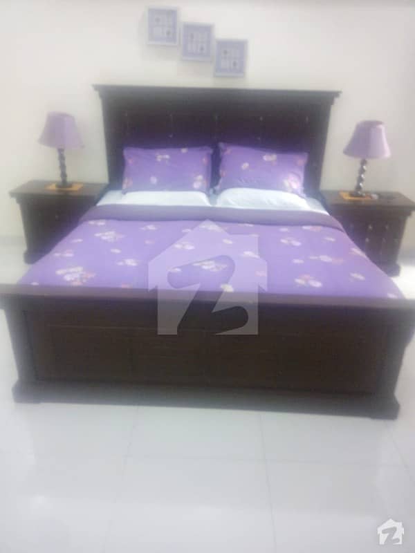 Hot Deal One Kanal 1 Bed Room Attached Bath Fully Furnished Tv Lounge  Kitchen Independent For Rent In Dha Phase 3
