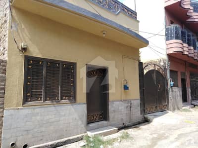 Here Is A Good Opportunity To Live In A Well-Built House Here Is A Good Opportunity To Live In A Well-Built House