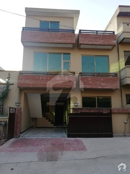 Double Storey House For Sale In Airport Housing Society Sector 4