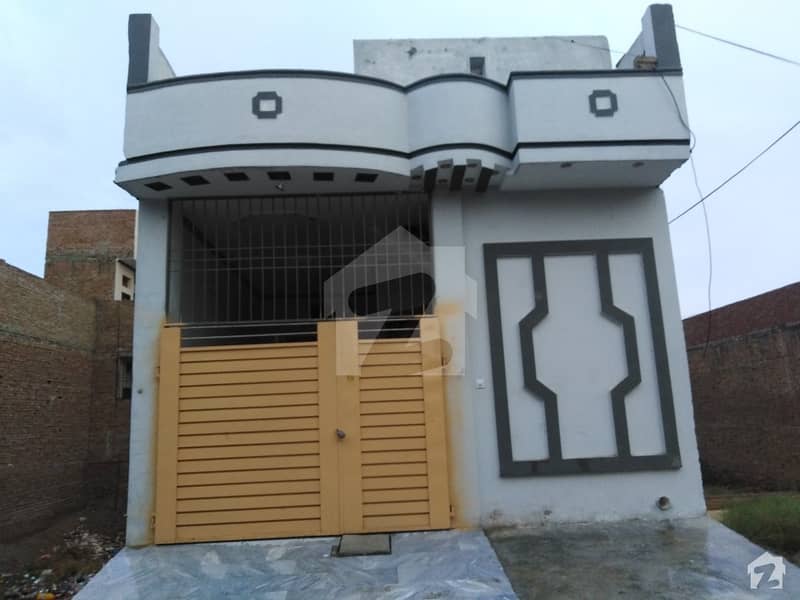 رفیع قمر روڈ بہاولپور میں 1 کمرے کا 4 مرلہ مکان 35 لاکھ میں برائے فروخت۔