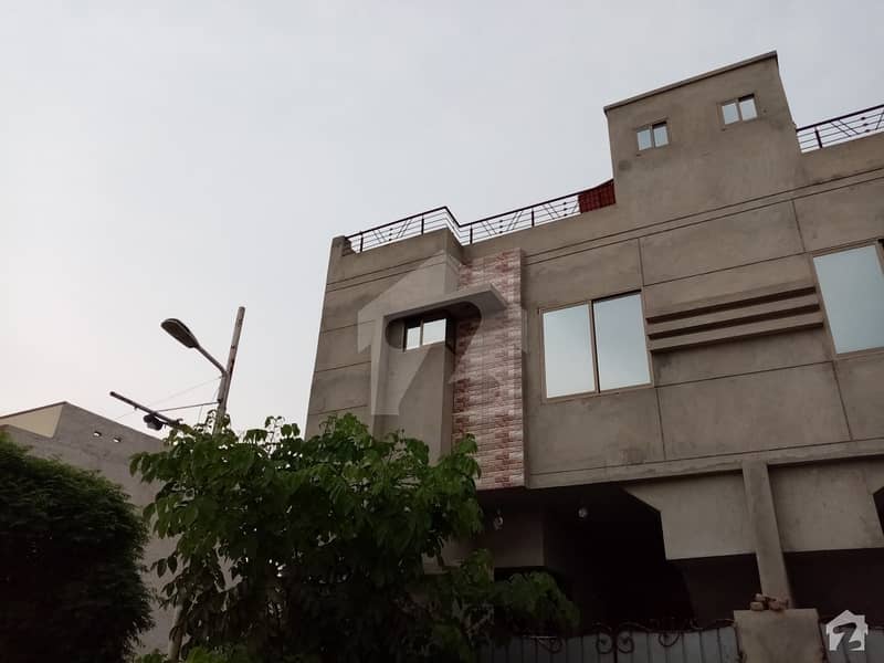 Double Storey Beautiful House For Sale At Green City Okara