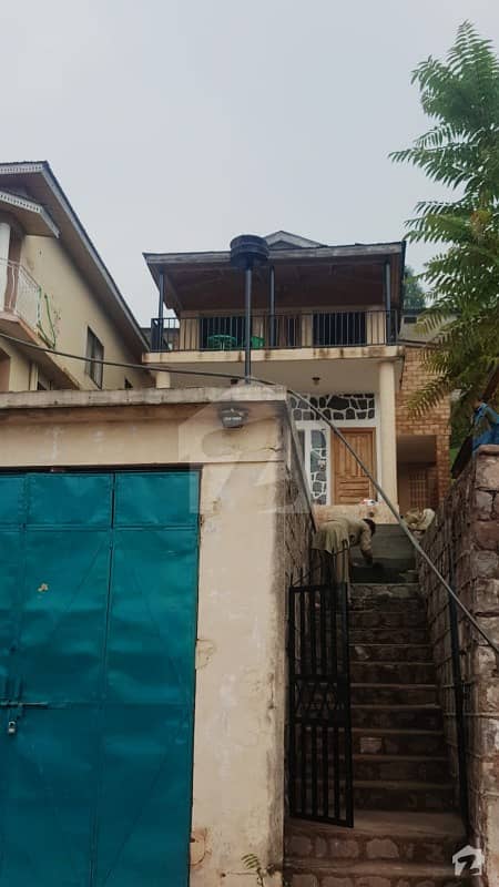 MurRee House For Sale