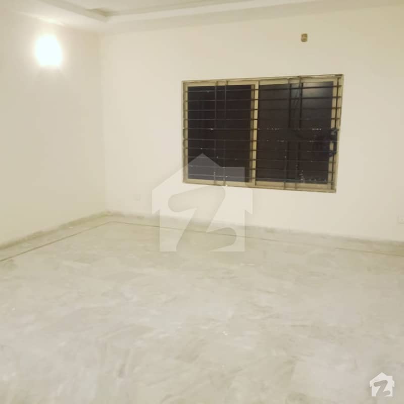 2 Bedroom Flat Is Available For Rent