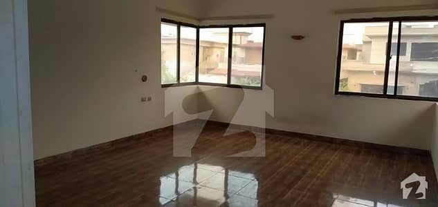 1 Kanal Beautiful House For Rent 1 Kanal Beautiful House For Rent