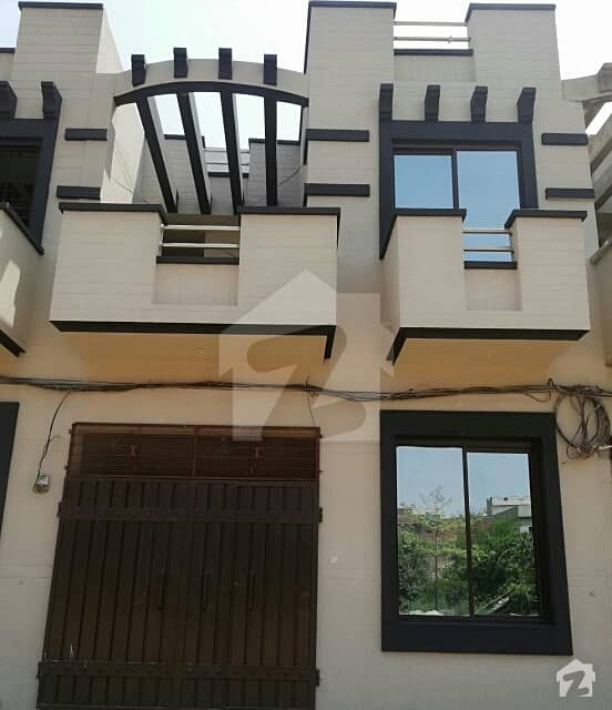 4 Marla Half Triple Storey House For Sale In Hanif Park Lahore