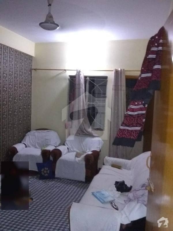 نارتھ کراچی - سیکٹر 7-ڈی نارتھ کراچی کراچی میں 2 کمروں کا 4 مرلہ فلیٹ 48 لاکھ میں برائے فروخت۔