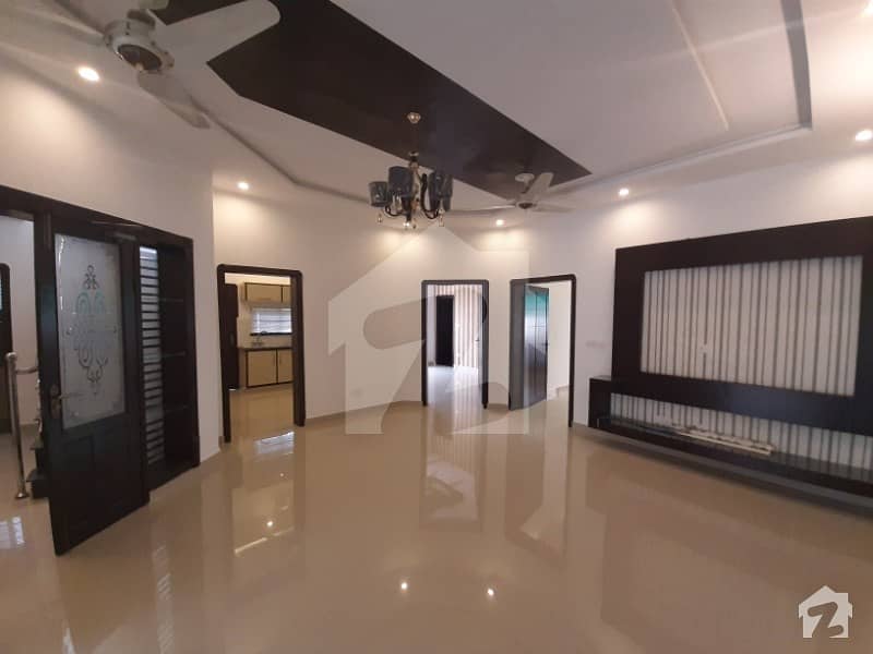 10 Marla House For Sale In DHA Phase 5 Lahore