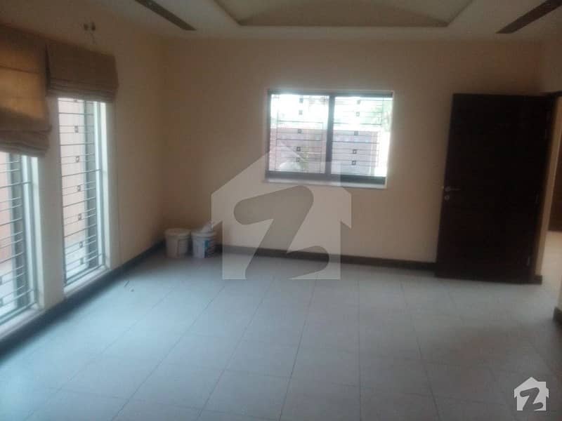 1 Kanal Outclass Beautiful House In Valencia Town At Prime Location Block D Near Park