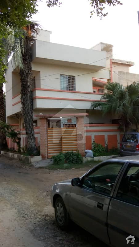 صفورا گوٹھ گلستانِ جوہر کراچی میں 3 کمروں کا 6 مرلہ مکان 2 کروڑ میں برائے فروخت۔