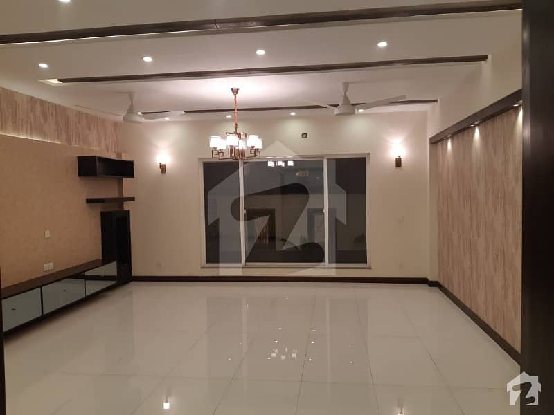Brand New 1 Kanal House For Rent Located In Dha Defence 4 Brand New 1 Kanal House For Rent Located In Dha Defence 4