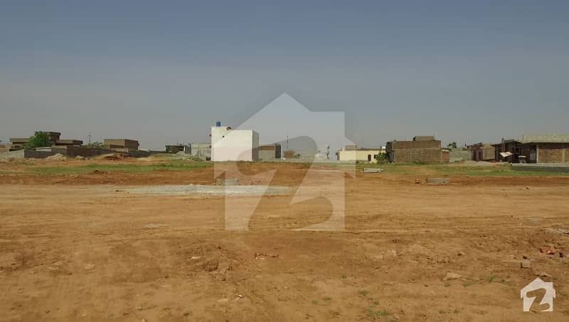 Plot Is Available For Sale In Roshan Pakistan