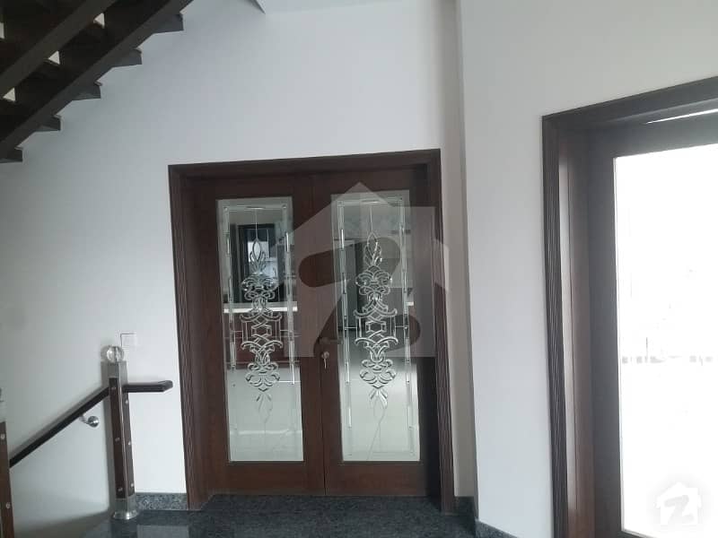 خدا بخش کالونی کینٹ لاہور میں 3 کمروں کا 3 مرلہ مکان 70 لاکھ میں برائے فروخت۔
