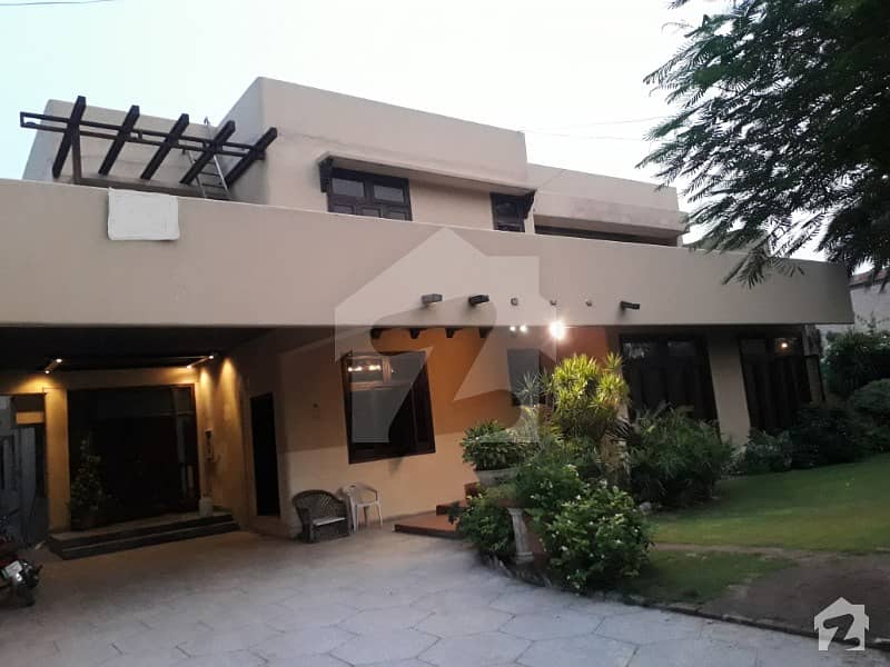 2 Kanal Beautiful House For Rent In Phase3