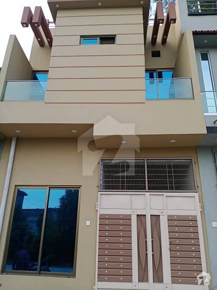 3 Marla House In Hamza Town For Sale
