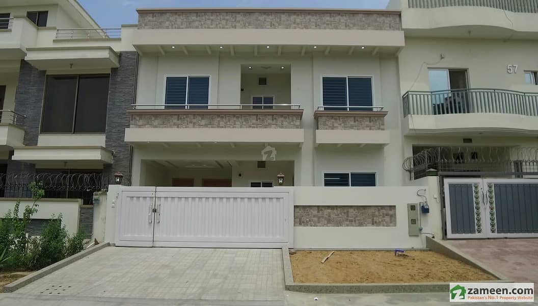 30x60 Newly Built House For Sale In G-13/2