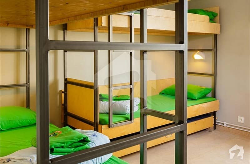 Virtual Girl's Hostel - Room In One Kanal Hostel For Rent