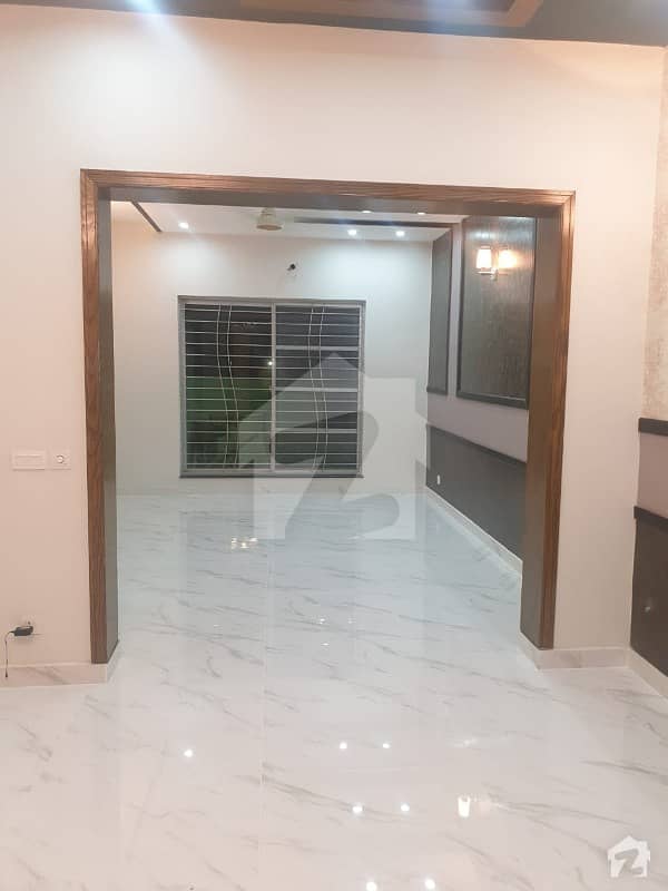 1 Kanal Upper Portion For Rent