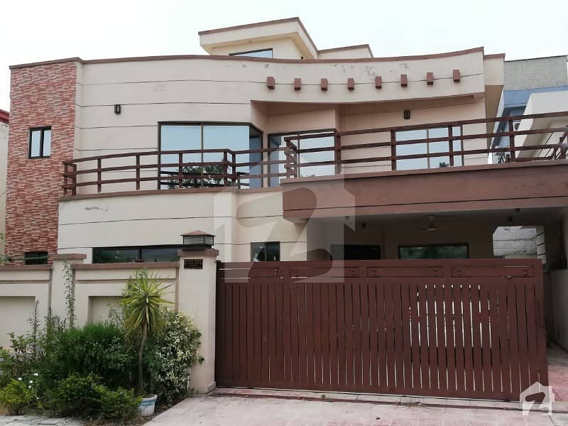 5 Marla House Excellent Location Available In G-6 Islamabad