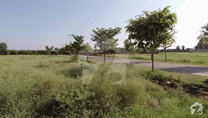 4 Kanal Farm House Land For Sale On Main Barki Road