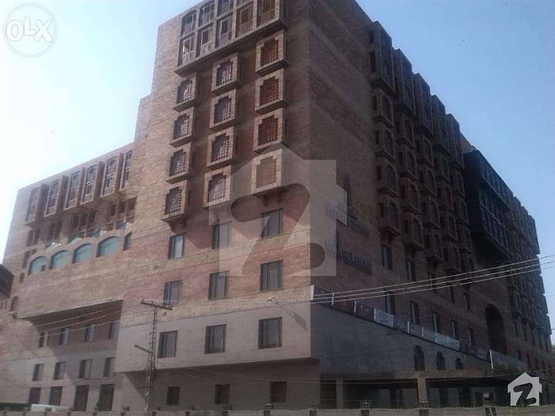 طفیل روڈ کینٹ لاہور میں 3 کمروں کا 12 مرلہ فلیٹ 5 کروڑ میں برائے فروخت۔