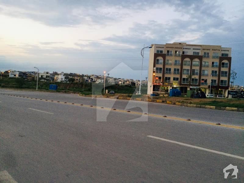 5 Marla Residential Plot In Bahria Town Phase 8 Orchard Block For Sale