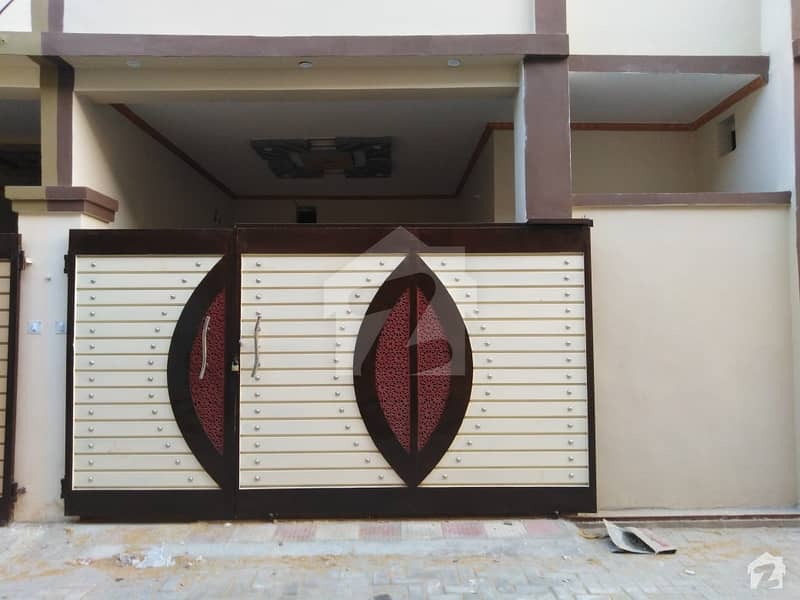 اکبر کالونی بہاولپور میں 4 کمروں کا 6 مرلہ مکان 90 لاکھ میں برائے فروخت۔